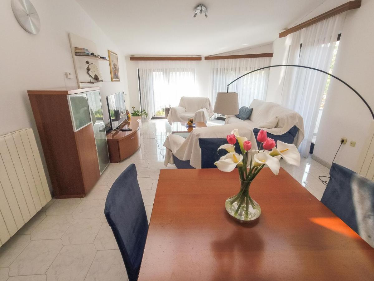 Apartment Maja Медулин Экстерьер фото