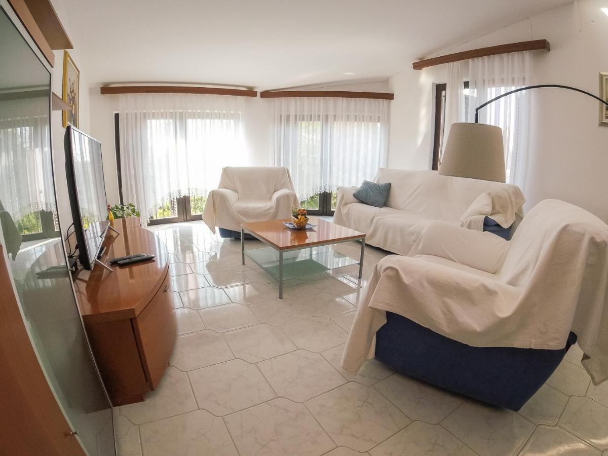 Apartment Maja Медулин Экстерьер фото